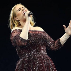 Adele Continues Romantic Tradition of Having Couples Get Engaged on Her Stage Adele Continues Romantic Tradition of Having Couples Get Engaged on Her Stage